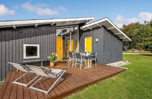 Allingabro House | Amazing home in Allingåbro with WiFi