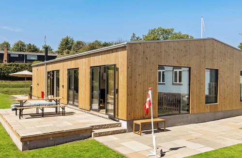 Allinge House | Amazing home in Allinge with WiFi