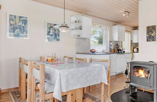 Asserballeskov House | Amazing home in Augustenborg