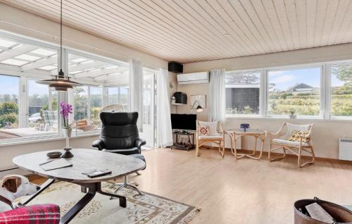 Asserballeskov House | Amazing Home In Augustenborg