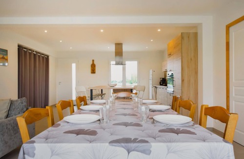 Bacilly House | Amazing home in Bacilly with WiFi