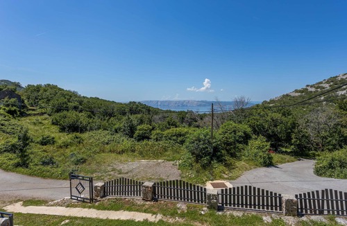 Ledenice House | Amazing home in Bater
