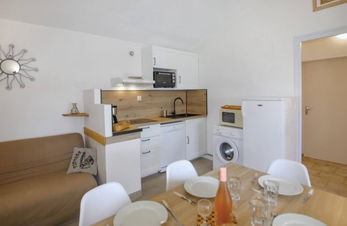 Bessas House | Amazing home in Bessas with heated swimming pool