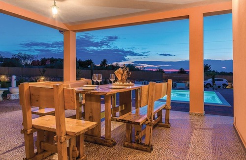 Bilice House | Amazing home in Bilice