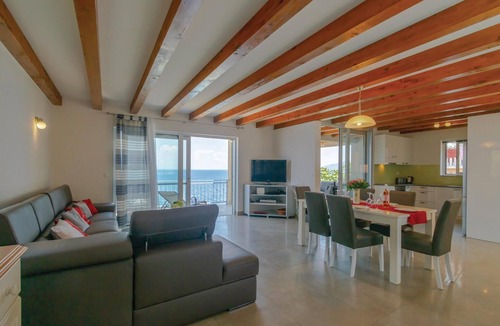Prigradica House | Amazing home in Blato