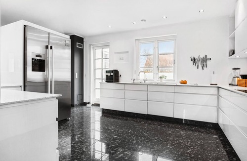 Blokhus House | Amazing home in Blokhus with kitchen