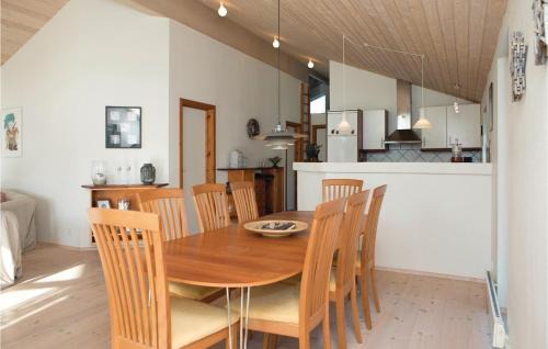 Blokhus House | Amazing Home In Blokhus With Wifi