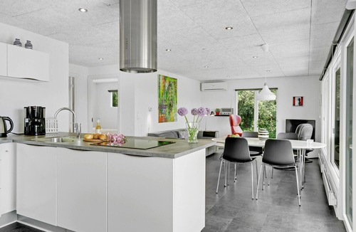 Bogense House | Amazing home in Bogense with WiFi