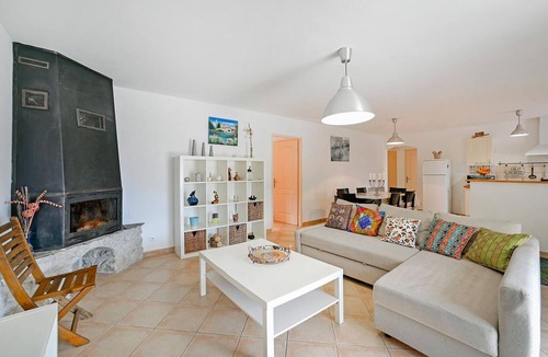 Bordezac House | Amazing home in Bordezac