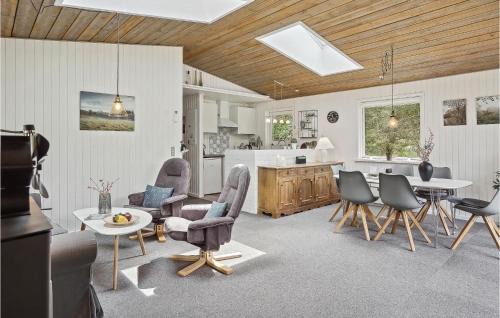 Tranum House | Amazing Home In Brovst With Kitchen