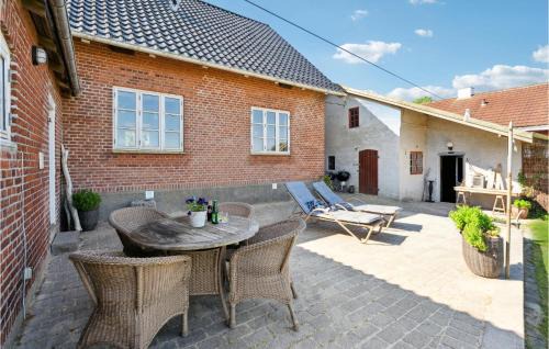 Fynshav House | Amazing Home In Christiansfeld