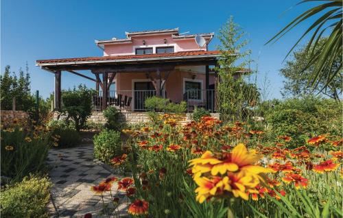 Cista Velika House | Amazing Home In Cista Velika