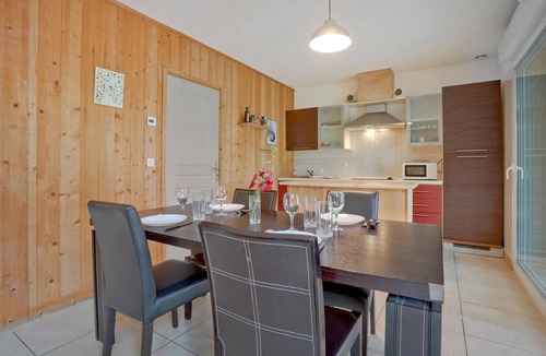 Creances House | Amazing home in Créances with WiFi