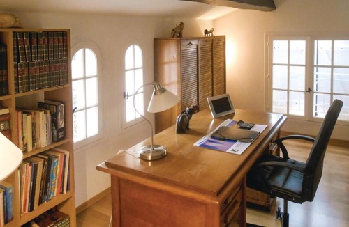 Creissan House | Amazing home in Creissan with 3 Bedrooms, WiFi and Outdoor swimming pool