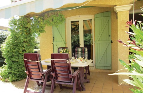 Cruzy House | Amazing home in Cruzy