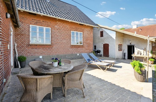 Fynshav House | Amazing home in Christiansfeld