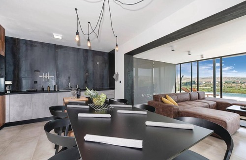 Donje Polje House | Amazing home in Donje Polje