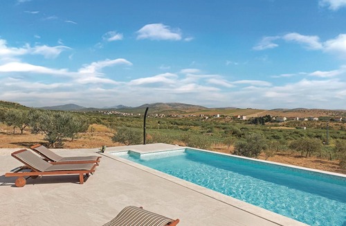 Donje Polje House | Amazing home in Donje Polje
