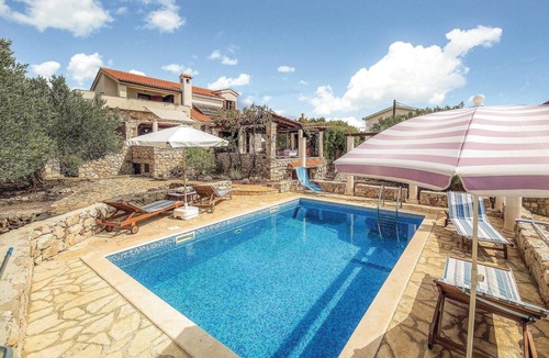 Drvenik Mali House | Amazing home in Drvenik Mali