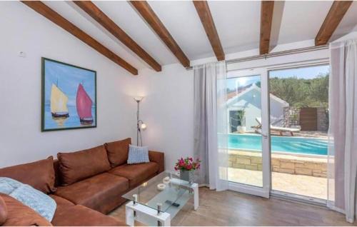 Dracevica House | Amazing Home In Dracevica
