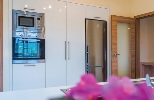 Sibenik House | Amazing home in Dubrava