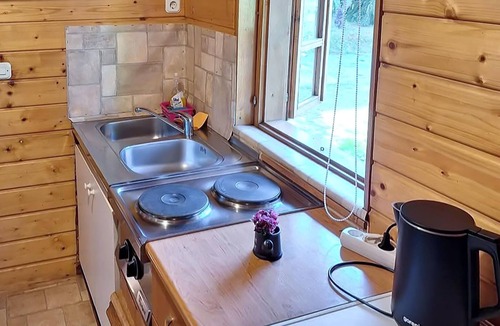 Duga Resa House | Amazing home in Duga Resa with sauna