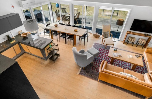 Øer Strand House | Amazing home in Ebeltoft