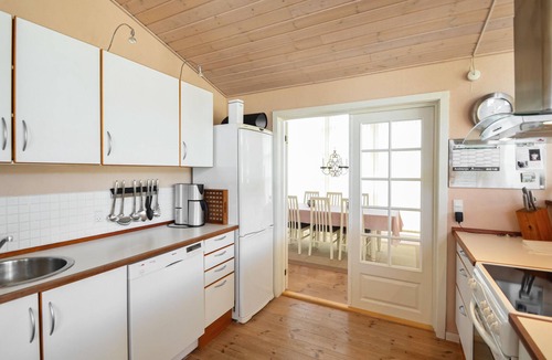 Egsmark Strand House | Amazing home in Ebeltoft with kitchen