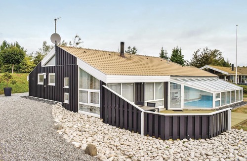 Handrup House | Amazing home in Ebeltoft with sauna