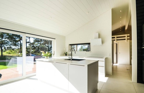 Øer Strand House | Amazing home in Ebeltoft with sauna