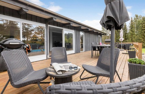 Fuglslev House | Amazing home in Ebeltoft with WiFi