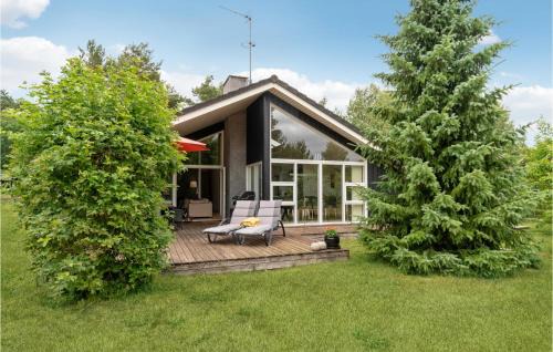 Øksenmølle House | Amazing Home In Ebeltoft With Wifi