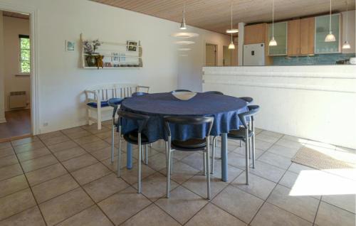 Egsmark Strand House | Amazing Home In Ebeltoft With Wifi
