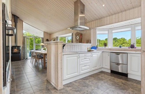 Krejbjerg House | Amazing home in Ejstrupholm with sauna