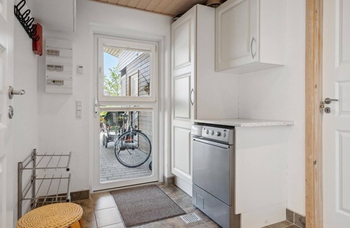 Krejbjerg House | Amazing home in Ejstrupholm with sauna