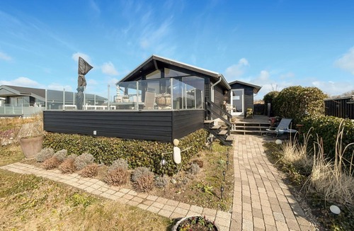 Sjaelborg House | Amazing home in Esbjerg V with house sea view