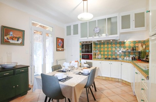 Eyguians House | Amazing home in Eyguians