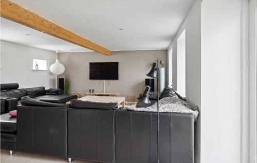 Follenslev House | Amazing Home In Føllenslev With Wifi