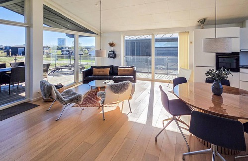 Nordstrand House | Amazing home in Frederikshavn with house sea view