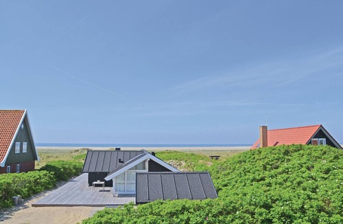 Rindby Strand House | Amazing home in Fanø with WiFi