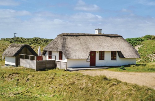Rindby Strand House | Amazing home in Fanø with WiFi