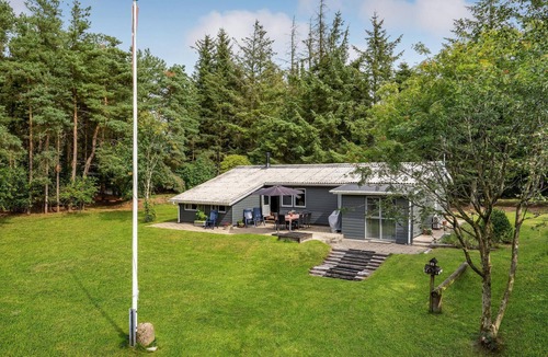 Ertebølle House | Amazing home in Farsø with sauna