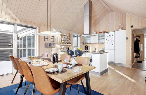Farso House | Amazing home in Farsø with sauna