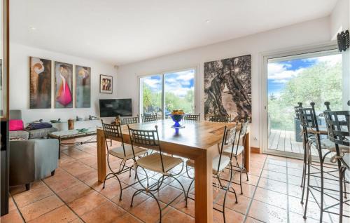 Balaruc-les-Bains House | Amazing Home In Balaruc-Les-Bains