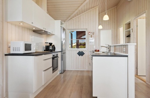 Frørup House | Amazing home in Frørup with WiFi