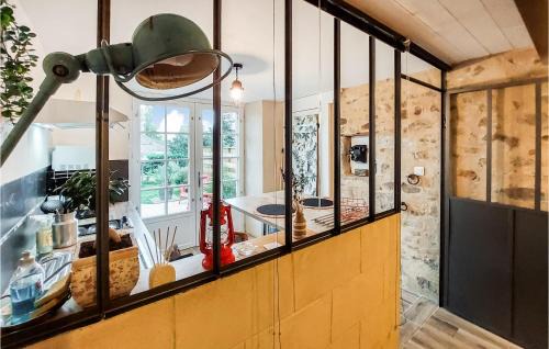 Frossay House | Amazing Home In Frossay With Wifi