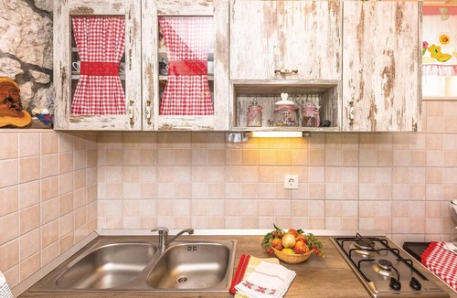 Tucepi House | Amazing home in Gornji Tucepi