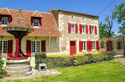 Gardonne House | Amazing home in Gardonne with WiFi