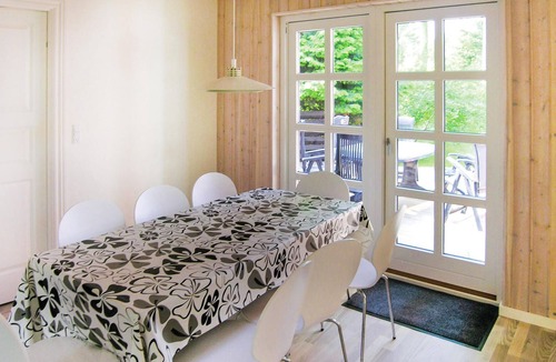 Fjellerup House | Amazing home in Glesborg with sauna