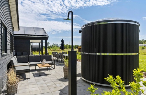 Fjellerup Strand House | Amazing home in Glesborg with sauna